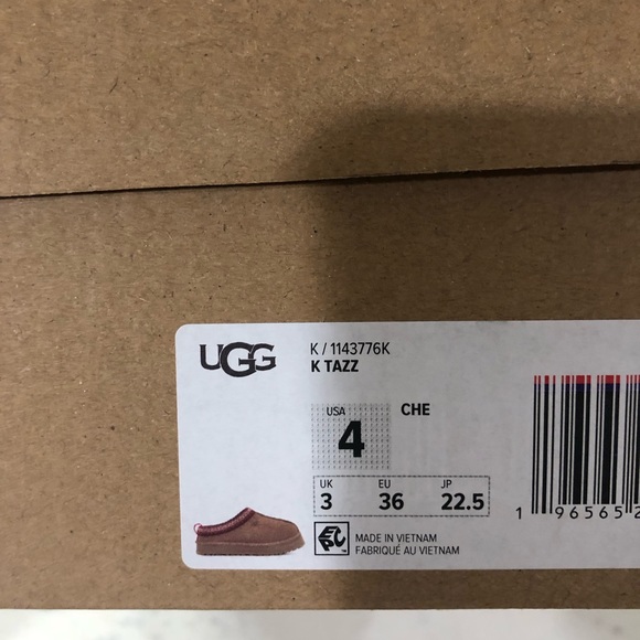 Size 4-6 Euro Sz 36-38 Brand New UGG Kids Tazz Chestnut Slippers 100% authentic - Picture 11 of 12